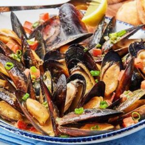 White Wine & Garlic Mussels